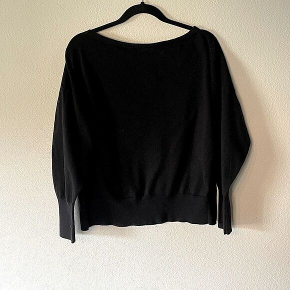 Gap Black Slouchy Sweater. No Size Tag, fits like a Medium. - Picture 2 of 3